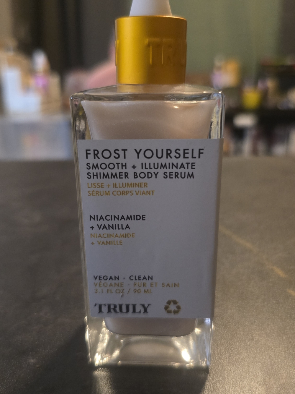 TRULY Frost Yourself Shimmer Body Serum